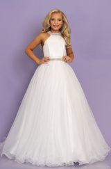 Children's Pageant - C114